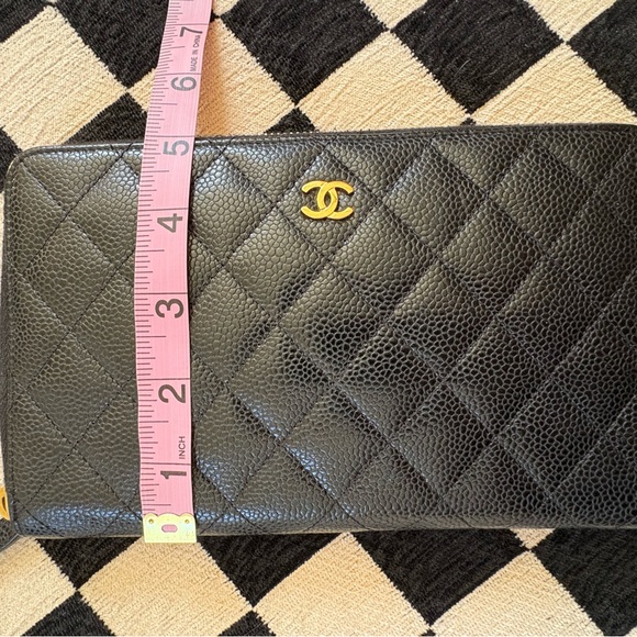 CHANEL Quilted Caviar Organizer Wallet - Picture 14 of 16